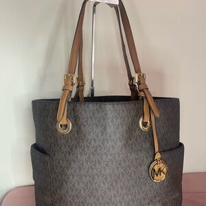 Authentic Michael Kors Purse #050NC Jet Set Travel Medium Double Pocket Tote